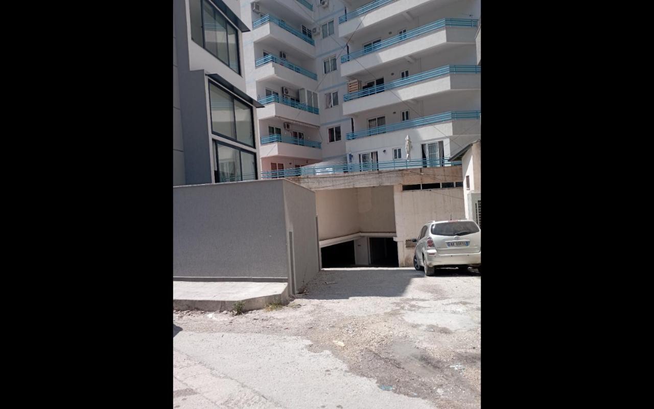 Apartment Alma Sarande Bagian luar foto