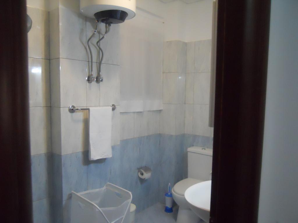 Apartment Alma Sarande Ruang foto