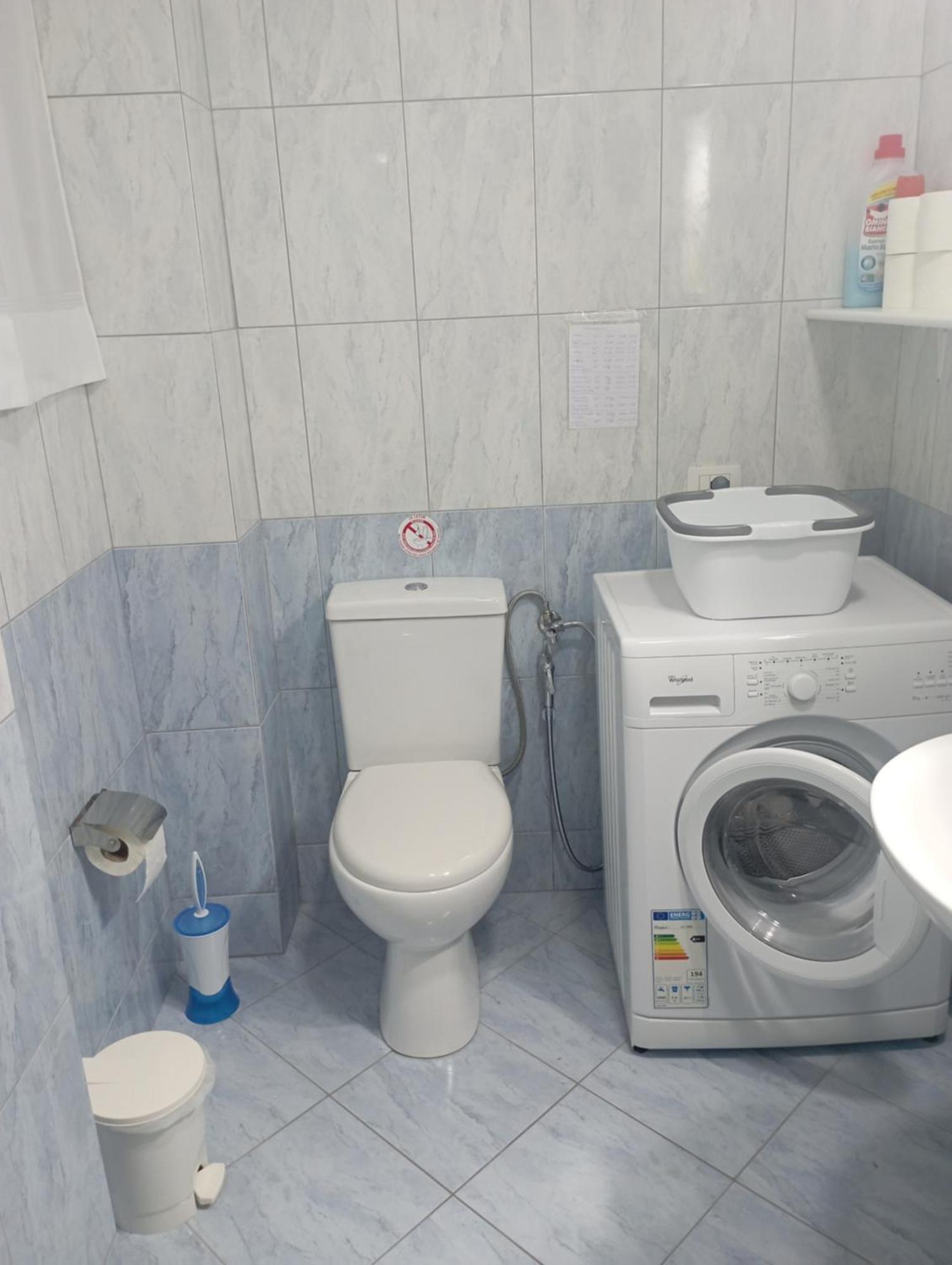 Apartment Alma Sarande Bagian luar foto