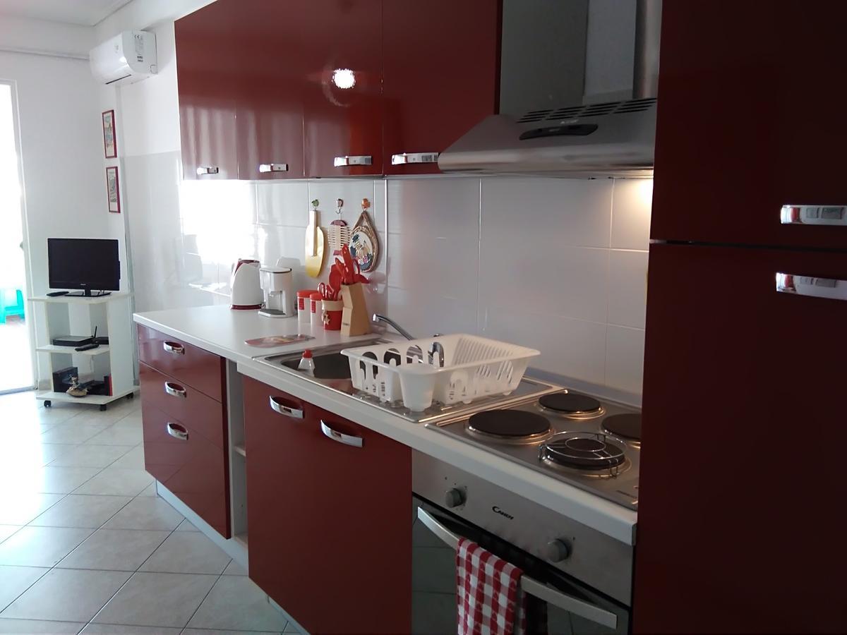 Apartment Alma Sarande Bagian luar foto