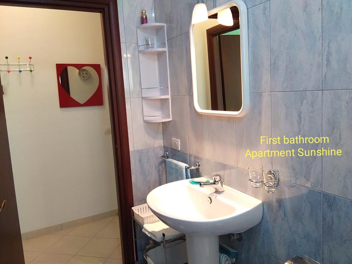 Apartment Alma Sarande Bagian luar foto